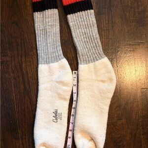 Cabela's Men's Cream and Red Casual Socks
